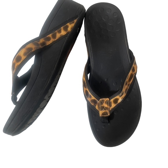 Vionic High Tide Platform Wedge Heel Thong Tan Leopard 9 1/2 - Picture 1 of 6